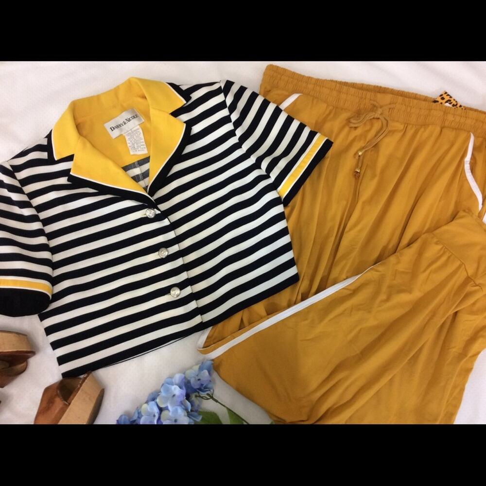 Danny & Nicole Vintage Striped Navy Yellow Short Sleeve Suit Jacket Sz 6